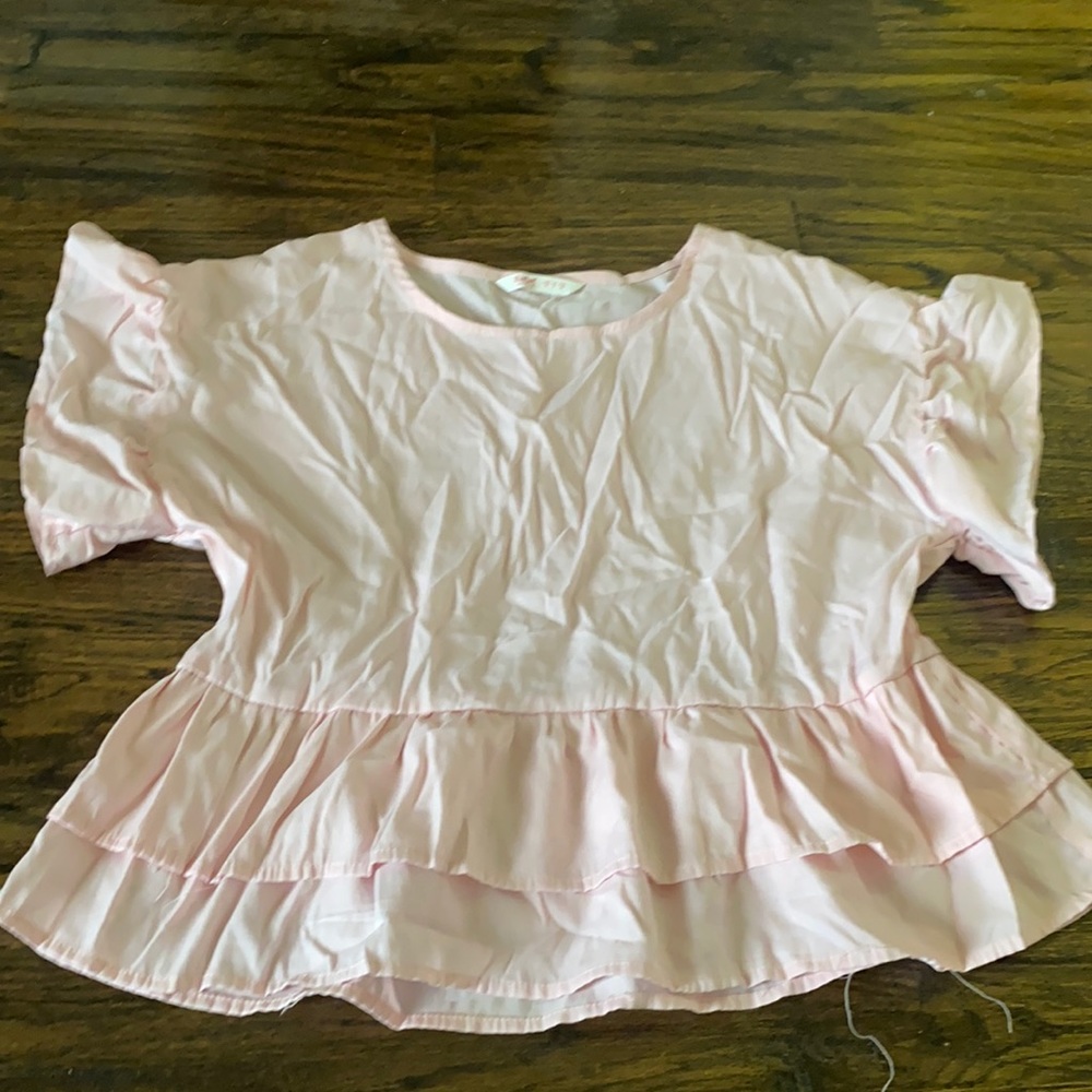 pink blouse